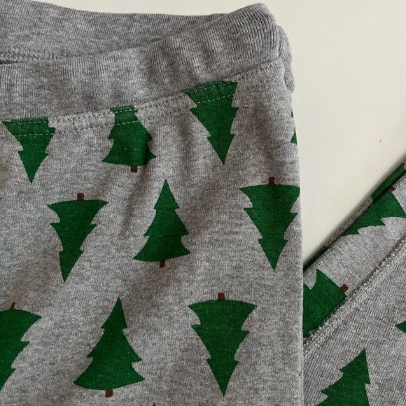 Hanna Andersson Grey Tannenbaum Tree Organic Long John Pajamas Womens size Small - Picture 4 of 6